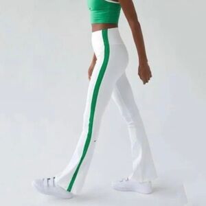 Splits 59 Raquel Flare Leggings White Green Yoga Pants Size M